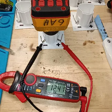 Đế giữ pin Parkside 12V (Adapter DIY)