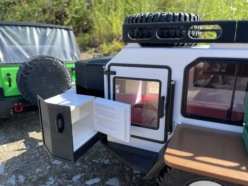 "Rock Hopper" Camper Off-road RC 1:8 của BlackCrow - Image 10