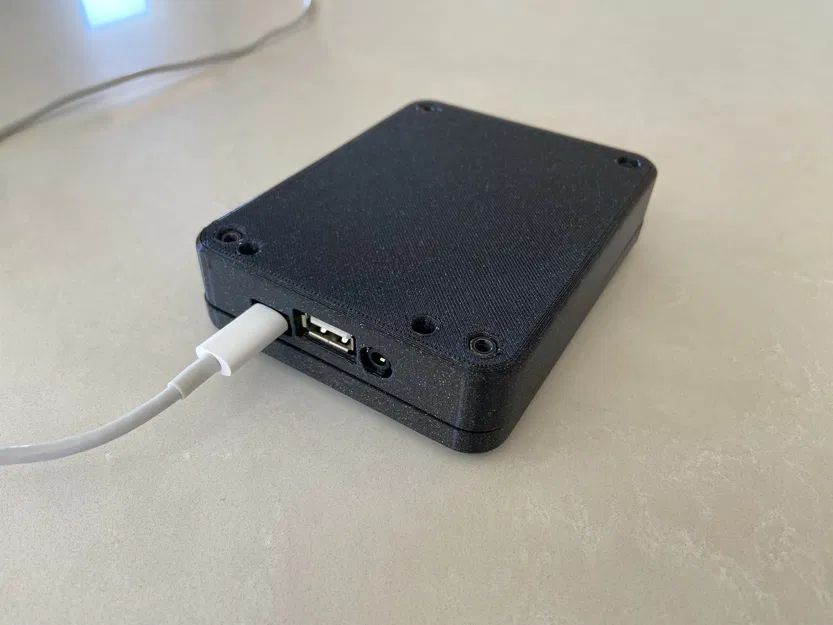 Vỏ Hộp Arduino GIGA R1 WiFi & Display Shield với Tùy Chọn Truy Cập Chân Cắm - Image 6