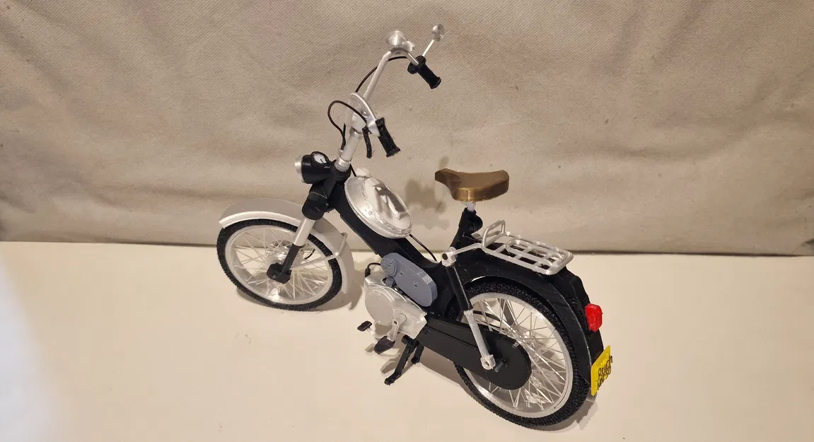 Mô hình xe cổ Puch MV50 1974 tỷ lệ 1:8 - Dự án in 3D cực chất - Image 31