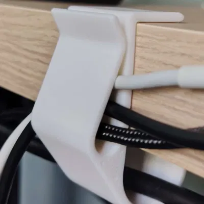Kẹp giữ dây cáp cho bàn IKEA và kệ Kallax