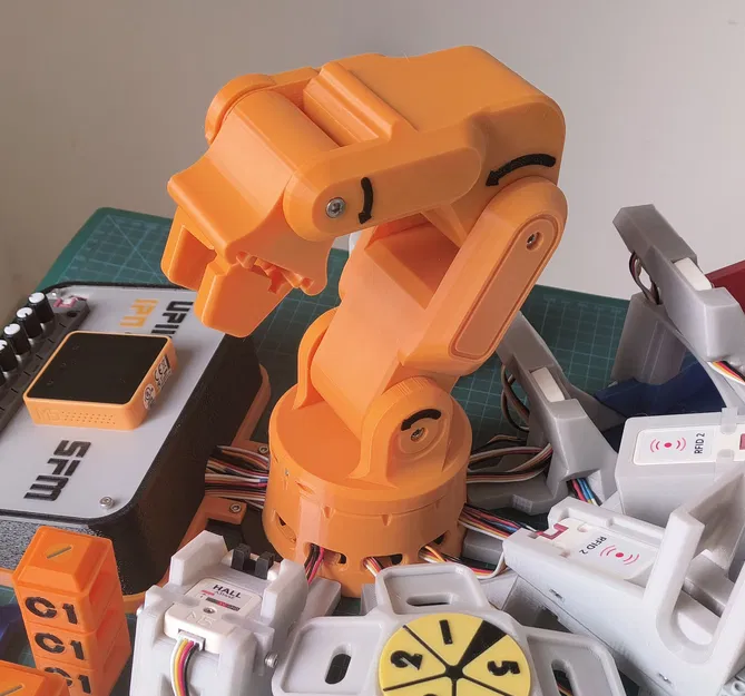 Mô hình cánh tay robot 4 bậc tự do (4DOF Robot Arm) tự lắp ráp - Image 1