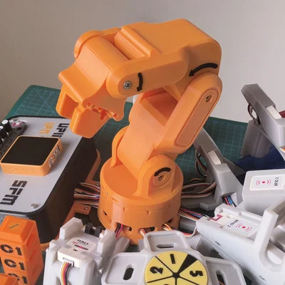 Mô hình cánh tay robot 4 bậc tự do (4DOF Robot Arm) tự lắp ráp