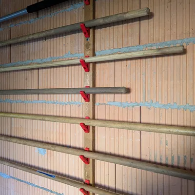 Móc treo tường chắc chắn để sắp xếp dụng cụ làm vườn