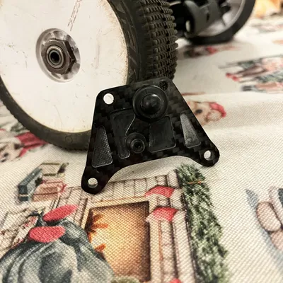 Nâng cấp chi tiết Carbon Fiber cho xe RC Kyosho MP10e