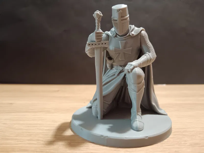 Mô hình 3D hiệp sĩ Templar quỳ gối trang nghiêm - Image 5