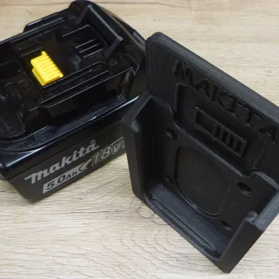 Giá treo tường cho pin Makita 18V BL - Gọn gàng, chắc chắn