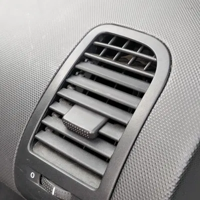 Cánh hướng gió (Air-vent Curtain) cho xe VW LUPO