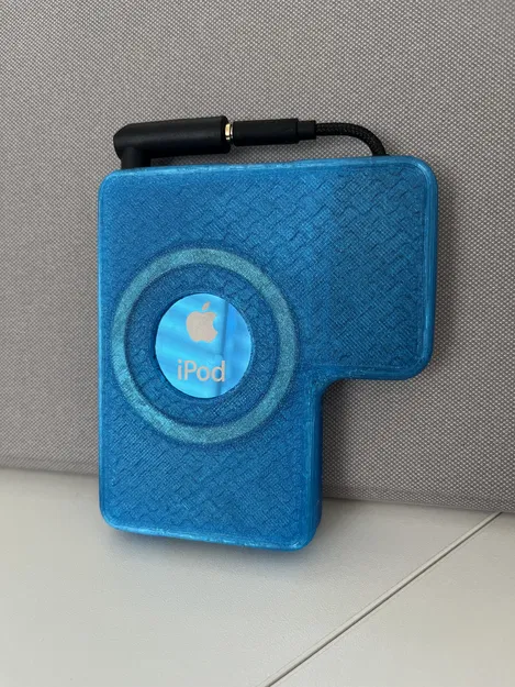 Ốp lưng Apple iPod Classic 5 kèm giá đỡ Bluetooth UGreen (có MagSafe) - Image 2