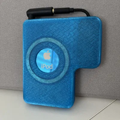 Ốp lưng Apple iPod Classic 5 kèm giá đỡ Bluetooth UGreen (có MagSafe)