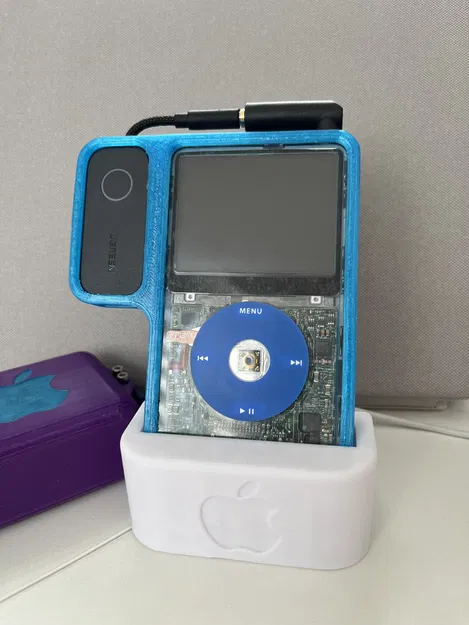 Ốp lưng Apple iPod Classic 5 kèm giá đỡ Bluetooth UGreen (có MagSafe) - Image 7