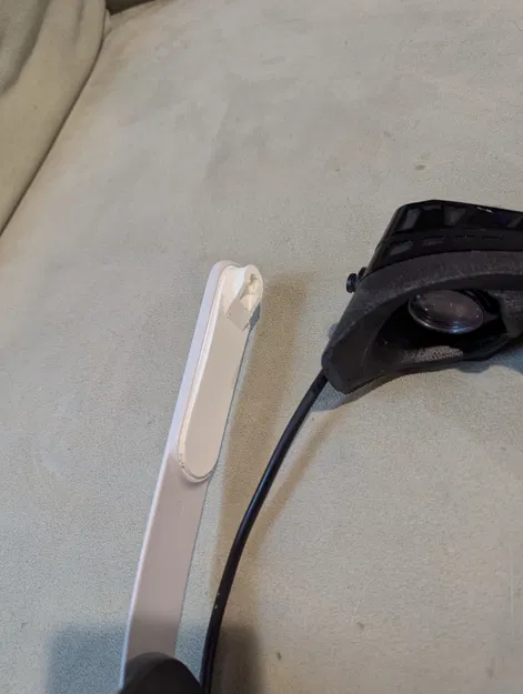 Ngàm chuyển đổi BSB sang Quest kèm chốt giữ - Image 2