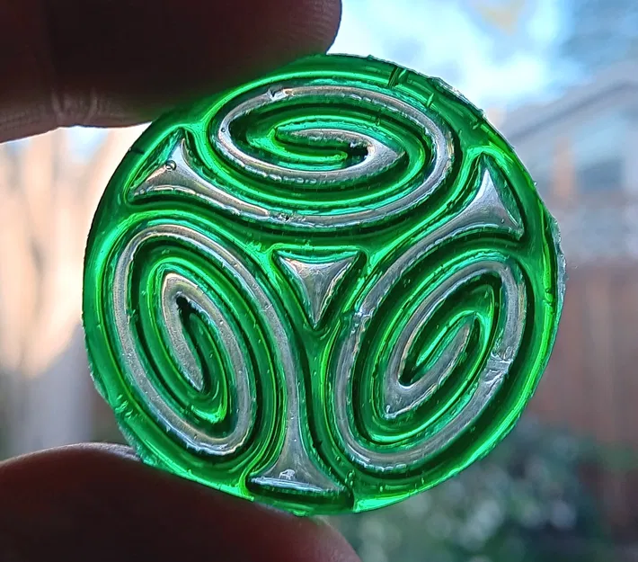 Vật mẫu (master) để đúc khuôn silicone cho họa tiết resin triskelion - Image 2