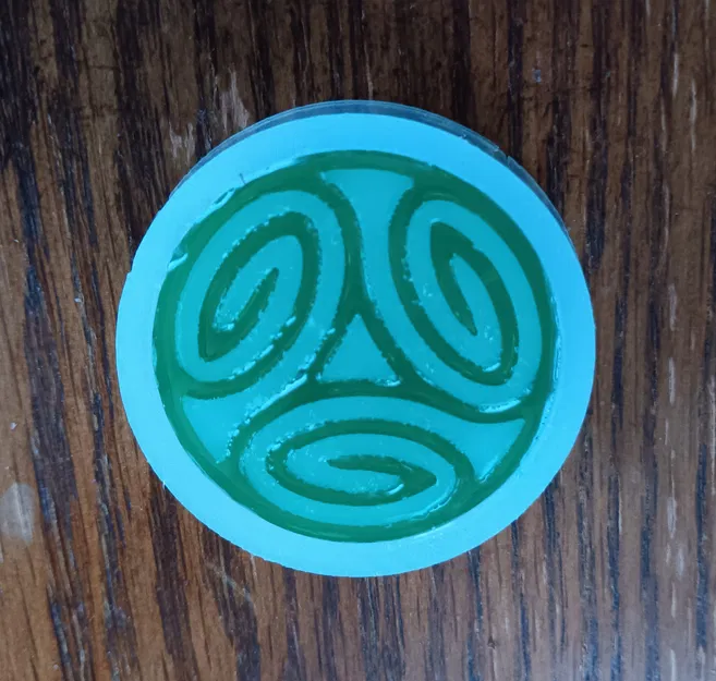 Vật mẫu (master) để đúc khuôn silicone cho họa tiết resin triskelion - Image 6