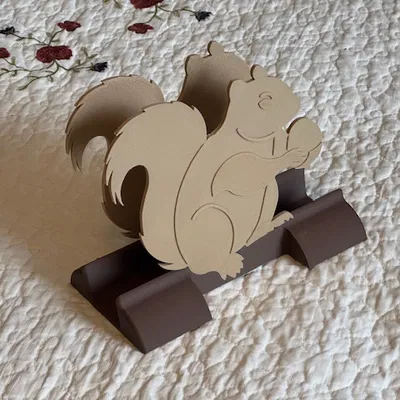 Giá Đựng Khăn Giấy Hình Chú Sóc