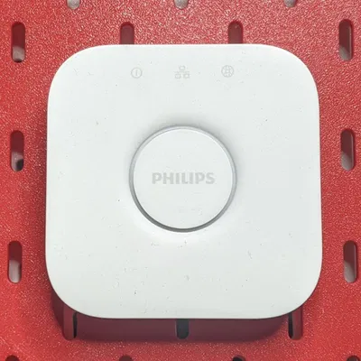 Ngàm gắn Skadis cho Philips Hue Bridge / Bridge Pro Hub