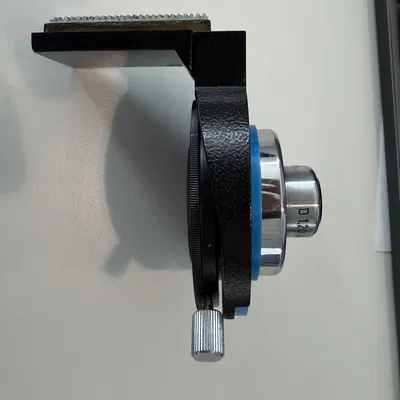 Bộ chuyển đổi Dovetail cho tụ quang kính hiển vi Leitz