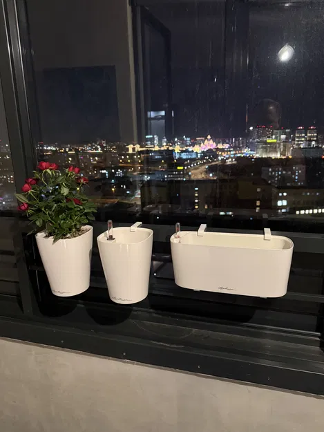 Bộ giá treo chậu cây Lechuza Deltini/Delta - Giải pháp treo chậu ban công - Image 1