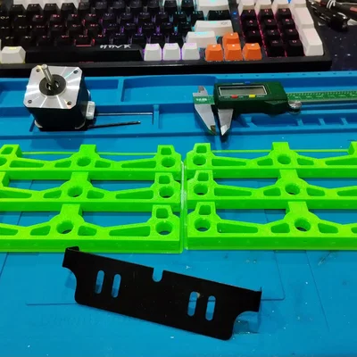 Thiết kế máy cắt chai nhựa PET tái chế thành sợi filament cho in 3D