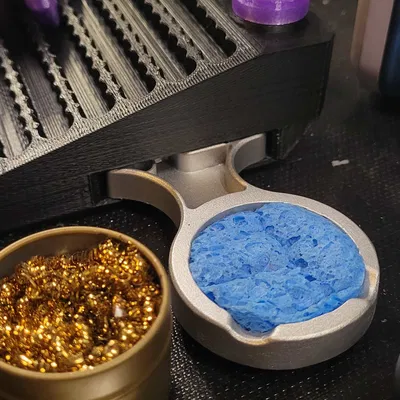 Giá đỡ hàn mạch đơn giản (Simple Soldering station)