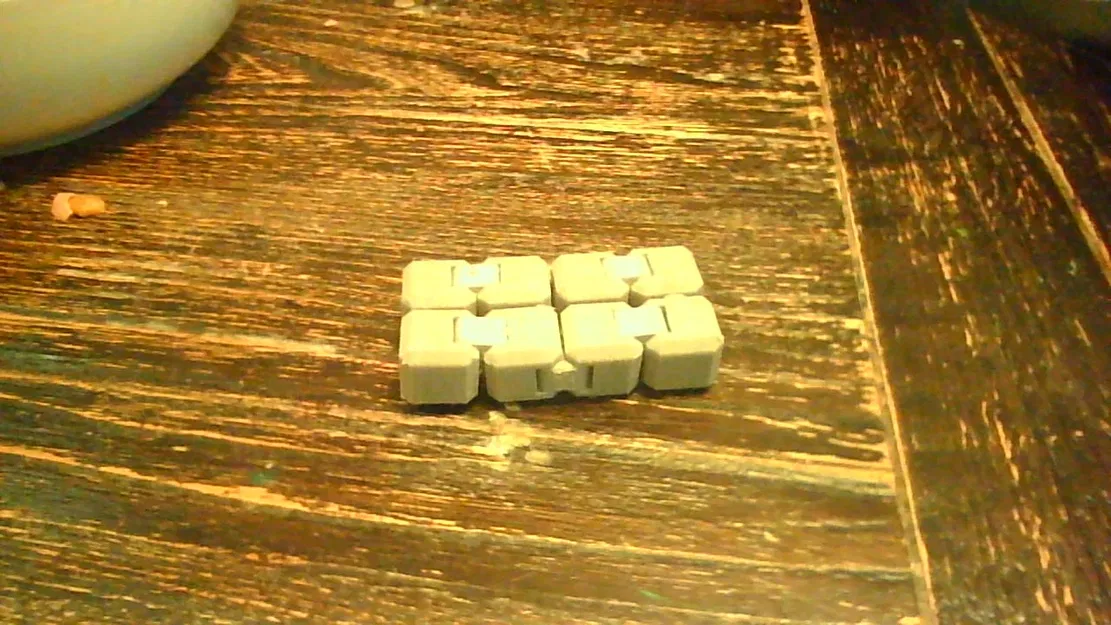 Infinity Cube: Khối đồ chơi giải trí thông minh in 3D không cần hỗ trợ - Image 1