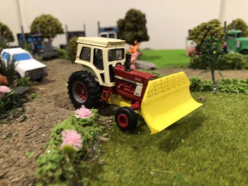 Lưỡi ủi Degelman tỷ lệ 1/64 cho mô hình máy cày nông nghiệp - Image 4