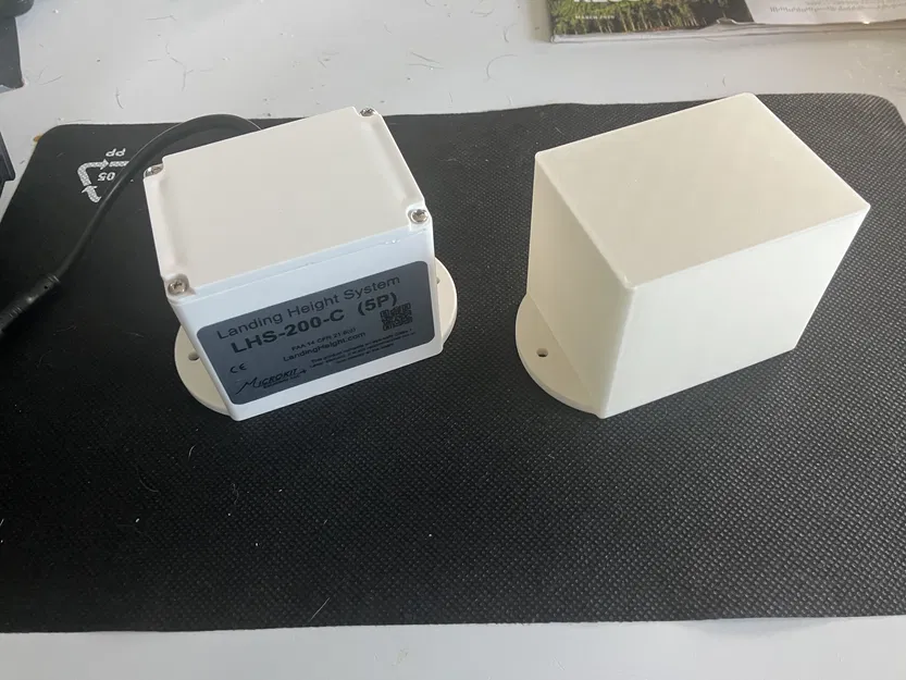 Mẫu dummy Microkit LHS-200-C để mô phỏng lắp đặt - Image 1