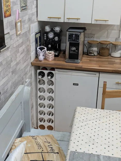 Giá để rượu 2x8 (2x8 wine bottle rack) - Image 1