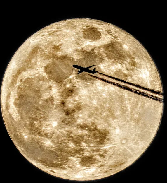 Mô hình đèn ngủ Lithophane Mặt Trăng - Image 1