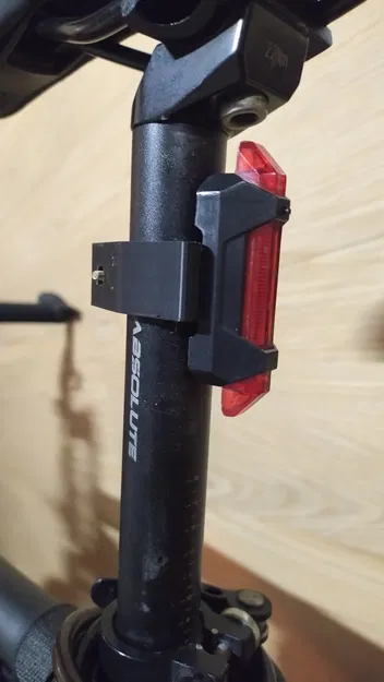 Ngàm gắn đèn xe đạp cho ghi đông và cọc yên (Bike lights mount) - Image 3