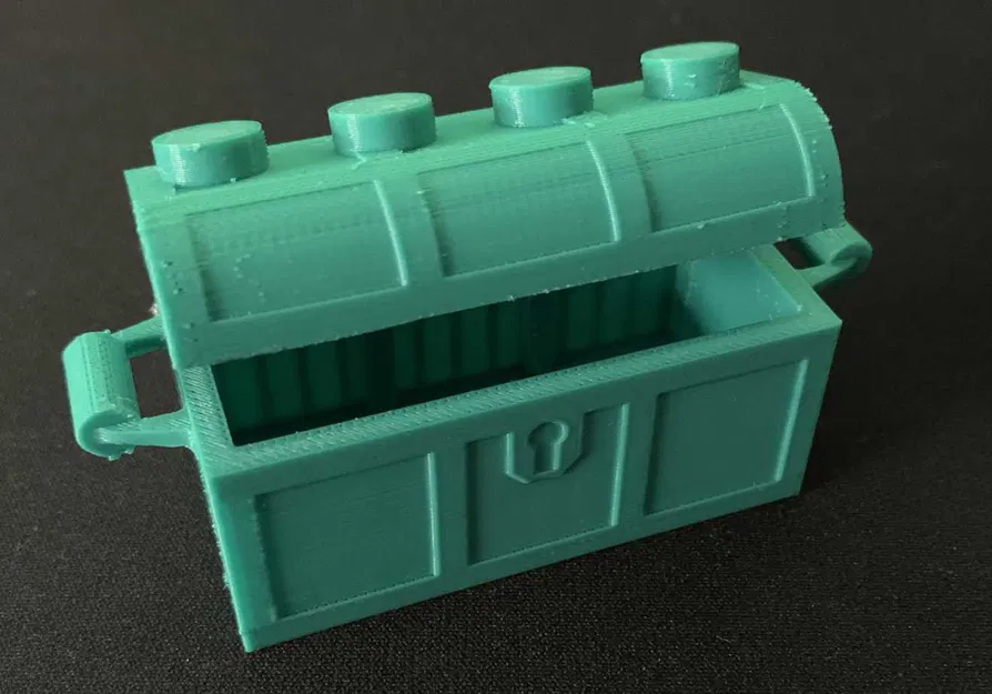 Rương kho báu LEGO (LEGO Treasure Chest) - Image 1