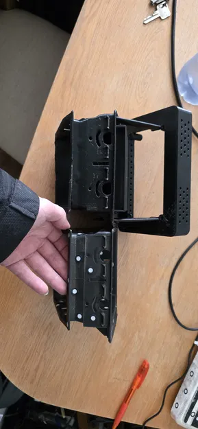 Khung 3D lắp Raspberry Pi 5 và màn hình 7-inch cho VW MK2 Scirocco - Image 3