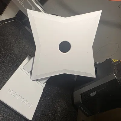 Bộ Giá Đỡ & Shuriken Naruto - Phiên Bản Tộc Uzumaki