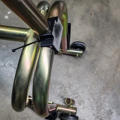 Miếng đệm bảo vệ chân chống xe máy Pitbull - Phụ kiện in 3D hữu ích