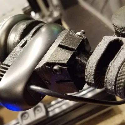 Ngàm gắn ống kính góc rộng cải tiến cho Logitech C270