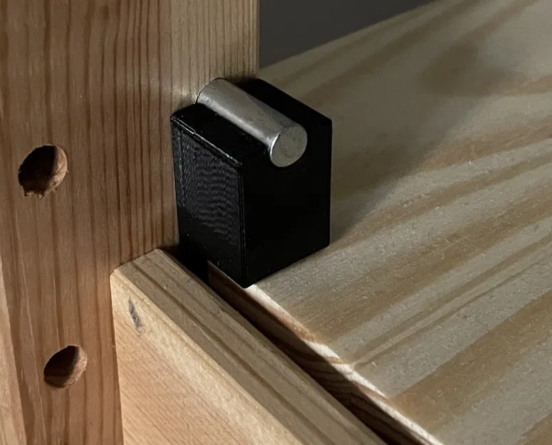 Chốt khóa an toàn chống lật kệ IKEA IVAR (không cần ốc vít) - Image 1