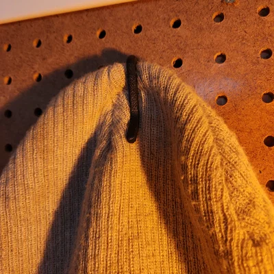 Móc treo bảng Pegboard cho găng tay, mũ len và phụ kiện cá nhân