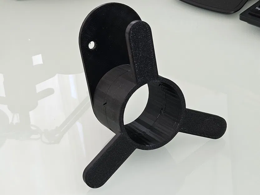 Cuộn dây cáp treo tường - Image 1