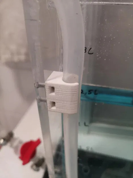 Giá đỡ ống dẫn 12mm (Tube Holder) cho bể chứa hóa chất in 3D - Image 3