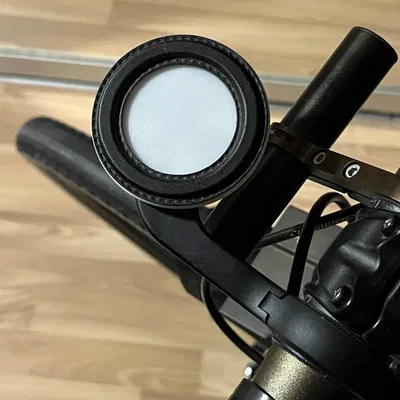 Ngàm 3D gắn điện thoại MagSafe cho chân đế Garmin trên xe đạp