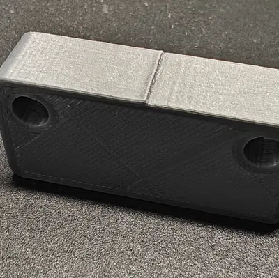 Miếng đệm (Spacer) cho Ubiquiti U7-LR lắp vào AP Lite Arm Mount