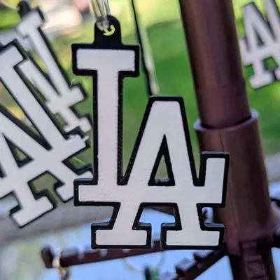 Móc khóa logo LA - File in sẵn sàng để kinh doanh