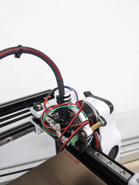 Giá đỡ giảm tải (Strain Relief) cho EBB36 - Image 3