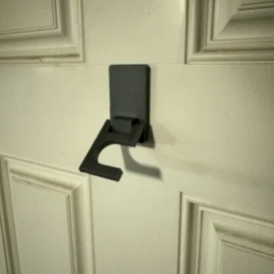 Giá treo chổi/cây lau nhà (Không cần phụ kiện)