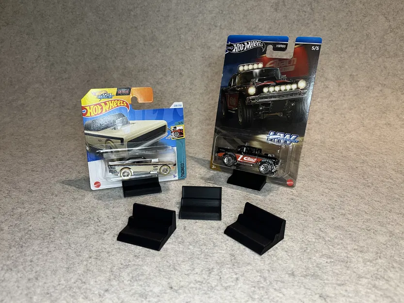 Kệ trưng bày xe mô hình Hot Wheels - Image 1