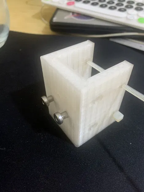 Giá Treo Cuộn Nhựa Phía Trên Cho Ender 3 V3 (Plus) (Dạng Kẹp) - Image 5