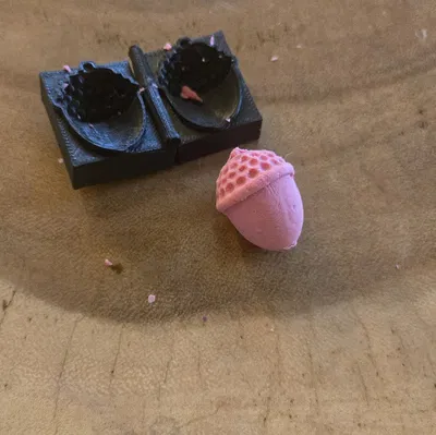 Khuôn in 3D hình quả sồi tạo hình đất nặn cho bé yêu