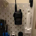 Giá treo bộ đàm Yaesu FT-4X tiện lợi trên bảng Ikea Skadis - Thumbnail 1