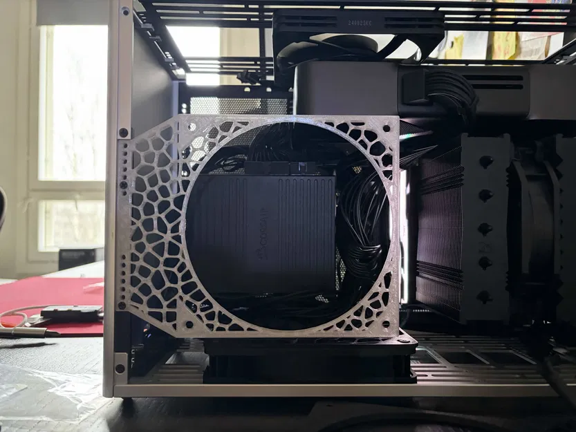 Ngàm gắn quạt Voronoi cho Ncase M2 (140mm) - Image 3
