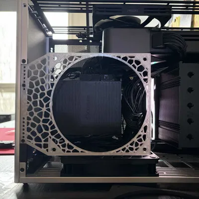 Ngàm gắn quạt Voronoi cho Ncase M2 (140mm)